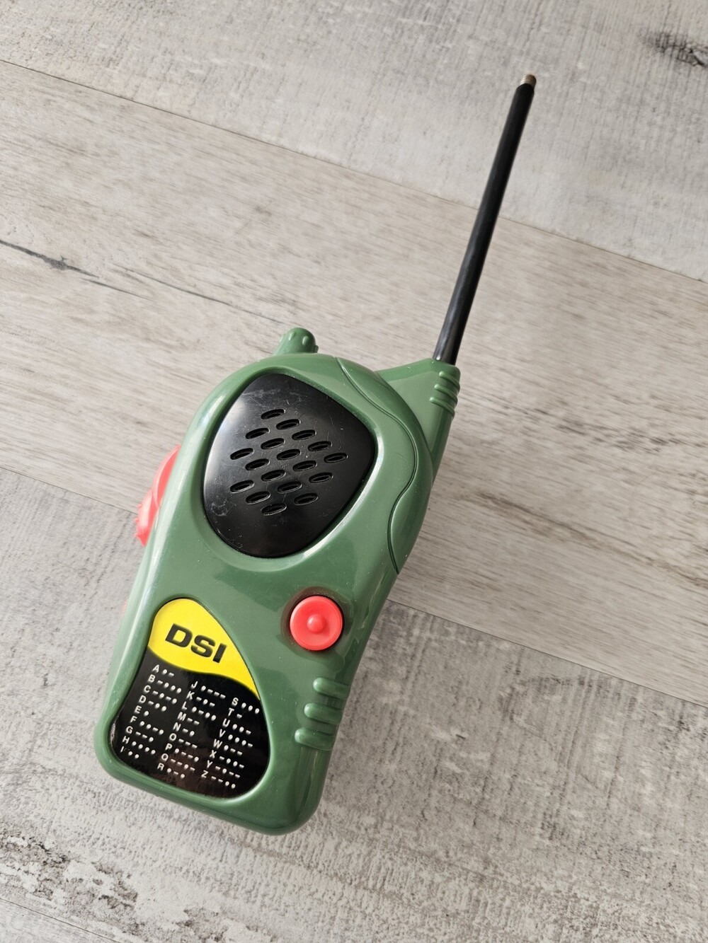 DSI Walkie Talkie Green Vintage 1990s Pretend Play WORKS